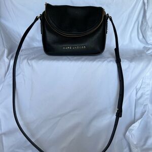 Marc Jacobs 💯 authentic!